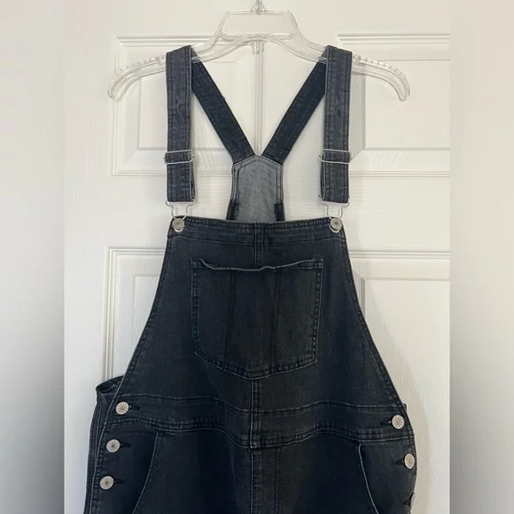 Blackwash Denim Overalls - Picture 4 of 11